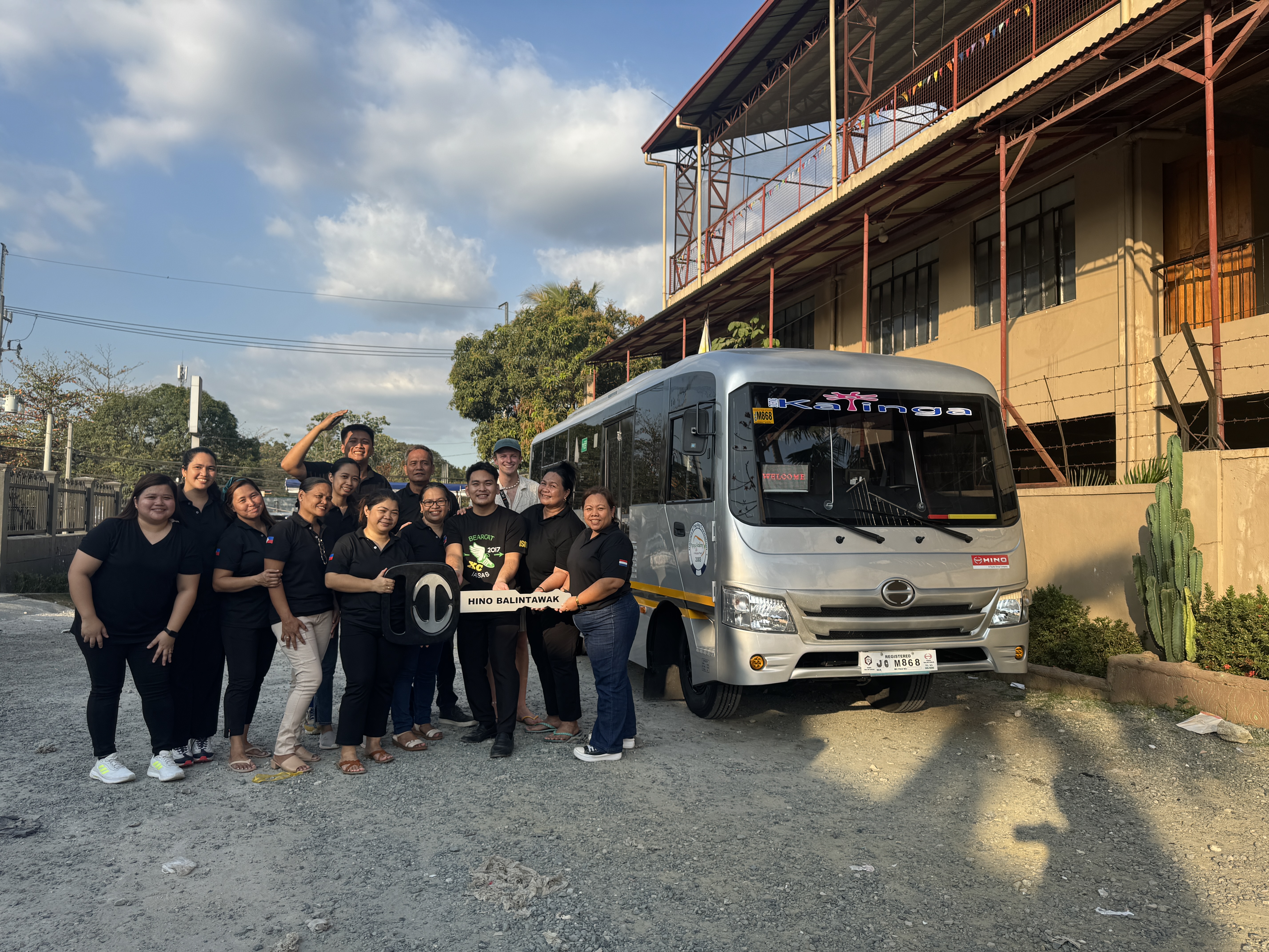Papaya Academy e-bus